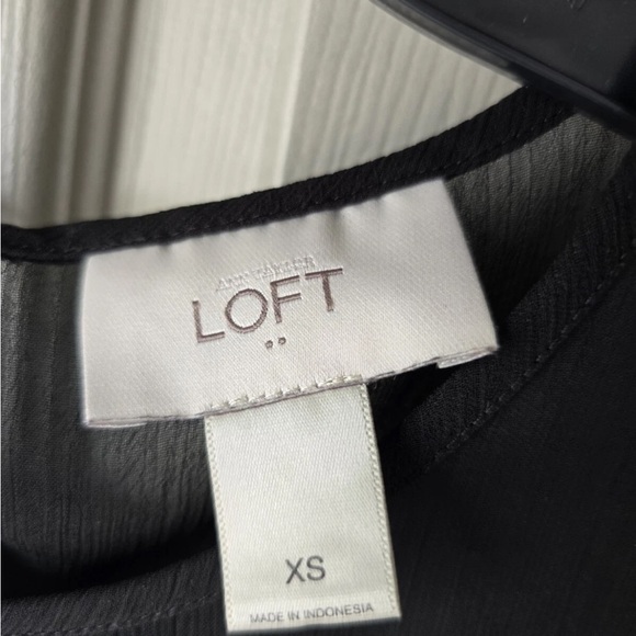 Loft Ann Taylor Sheer Blouse XS Black 3/4 Sleeves See Thru Pleated Front Y2k - Picture 5 of 11